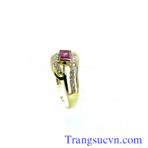 Nhẫn nữ đẹp ruby tự nhiên