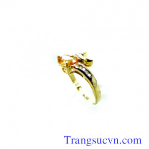 Nhẫn saphir vàng cho nữ đẹp