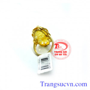 Nhẫn thạch anh vàng vàng