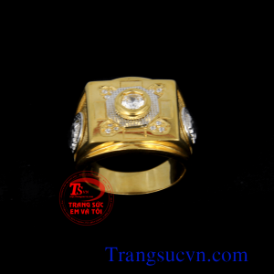 Với ý nghĩa của chiếc Nhẫn cho phái nam vàng tây 18k là loại vàng đẹp trong các loài vàng trang sức có màu đẹp