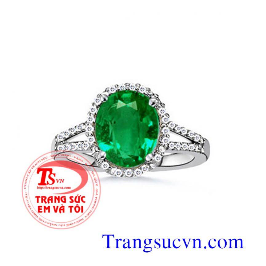 Nhẫn vàng trắng gắn đá Emerald thiên nhiên