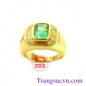Nhẫn nam gắn đá emeral