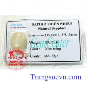 Saphir trắng sao