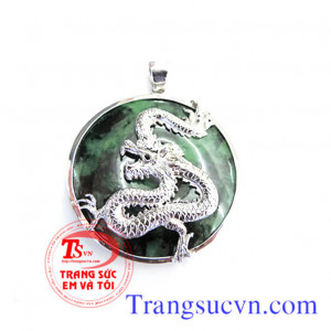 Mặt dây rồng vàng trắng Mặt dây rồng vàng trắng vàng tây 18k (75%Au) được chạm khắc hình rồng vàng tinh xảo  Loại sản phẩm: Mặt dây chuyền nam vàng tây  Thương hiệu: Trang Sức Em Và Tôi  Kiểu chế tác: Rồng vàng trắng ôm ngọc  Loại vàng: Vàng 18k (75%Au)  