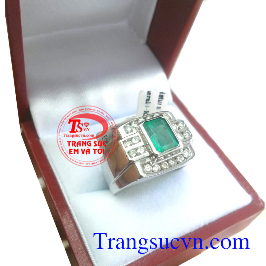 Nhẫn emerald vàng trắng và kim cương