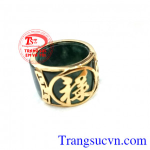 Nhẫn ngọc bọc chữ Lộc