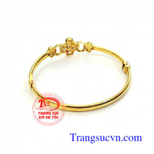 Vòng tay cỏ 4 lá