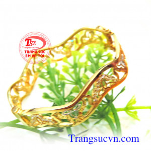Vòng tay vàng tây đá đẹp