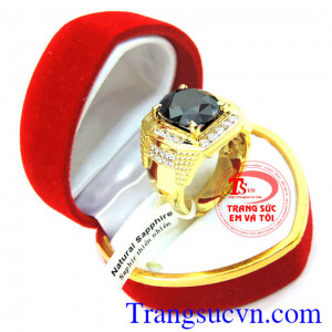 Nhẫn vàng nam sapphire đen thiên nhiên có kiểm định đá và vàng,bảo hành 1 năm,giao nhẫn toàn quốc,đặt nhẫn thiết kế 3D theo yêu cầu,nhẫn nam saphir