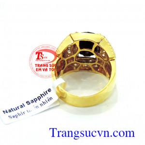Nhẫn vàng nam sapphire đen thiên nhiên có kiểm định đá và vàng,bảo hành 1 năm,giao nhẫn toàn quốc,đặt nhẫn thiết kế 3D theo yêu cầu,nhẫn nam saphir