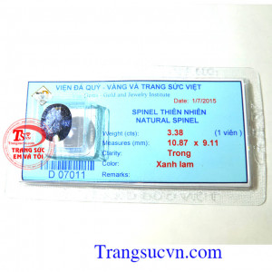 Trang sức Spinel lam một khoáng vật nhôm magie trong nhóm spinel, có công thức hóa học MgAl2O4.phù hợp làm trang sức theo mệnh và giúp chủ nhân được bình tĩnh và có chiều sâu trong suy nghĩ và hành động