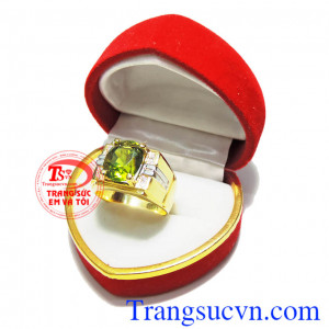 Nhẫn peridot vàng 14k