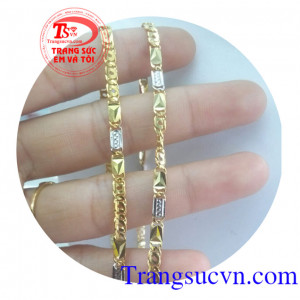 Dây chuyền nữ vàng sáng