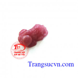 Hồng ngọc ruby tỳ hưu