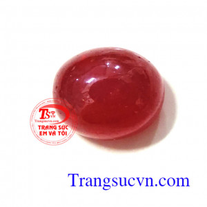 Đá ruby đỏ mặt nhẫn
