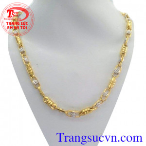 Bán chiếc Dây chuyền nam sáng bóng vòng cổ nam vàng tây,dây chuyền vàng đẹp sáng bóng dành cho nam,đeo hợp mọi lứa tổi,hợp thời trang và sang trọng đẳng cấp dây chuyền vàng nam