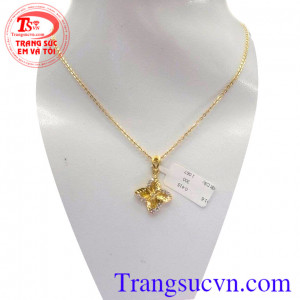 Bộ mặt dây chuyền vàng nữ dây chuyền nữ đẹp,mặt dây chuyền xinh phù hợp với nữ hợp với trang phục duyên giáng,sản phẩm chất lượng đảm bảo Bộ mặt dây chuyền vàng nữ dây
