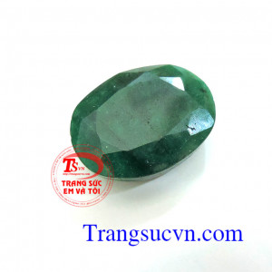 Viên ngọc lục bảo to