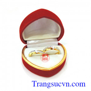 Nhẫn cưới giá rẻ
