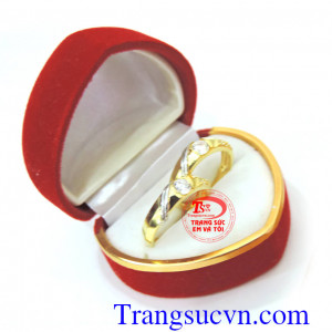 Nhẫn cưới giá rẻ hà nội vàng tây 10k đảm bảo chất lượng và uy tín. Nhẫn cưới giá rẻ Hà Nội