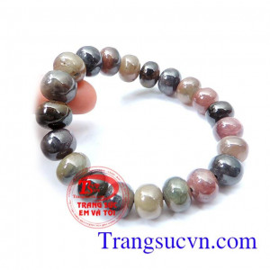 Chuỗi hạt đá quý sapphire Chuỗi sapphire thiên nhiên Loại sản phẩm: Vòng tay đá dạng hạt xâu thành chuỗi Phù hợp với mọi lứa tuổi, hợp thời trang và trang phục Loại đá: Sapphire thiên nhiên Màu sắc đá: Tím - hồng - Xám - nâu vàng Kích thước hat: 11.50 -13