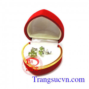 Hoa tai kết peridot