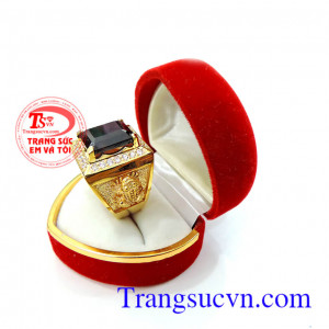 Nhẫn vàng cóc ngậm tiền đá Granet