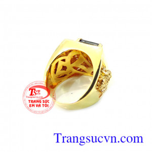 Nhẫn vàng cóc ngậm tiền đá Granet
