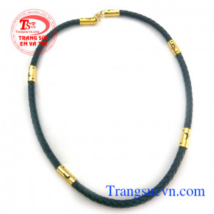Dây da bọc vàng giá rẻ dành cho nam đeo sang trọng và đẳng cấp với mặt dây, đeo móng, đeo nhanh cho bạn sự trẻ trung và thời trang mạnh mẽ, giao toàn quốc thanh toán an toàn