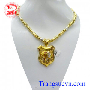 Bộ mặt báo dây chuyền nam tính Bộ dây chuyên nam sức mạnh nam tính Vàng chất lượng đảm bảo Uy tín do người tiêu dùng bình chọn san phẩm thân thiện hợp với mọi lứa tuổi bộ trang sức nam đẹp hợp thời trang