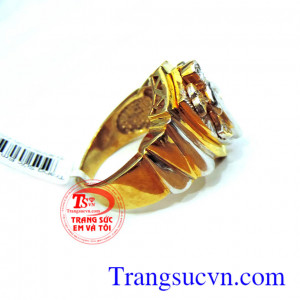 Nhẫn nam khiên kiếm và chiếc nhẫn bảo vệ đúng nghĩa như cái tên của nhẫn KIẾM dùng tự vệ và tấn công. KHIÊN che và đỡ bảo vệ nhan nam dep thiết kế và chế tác 3D theo yêu cầu Vàng đảm bảo chất lượng 10k 12k 14k 18k gắn đá theo mệnh sang trọng và hộ mệnh,Uy