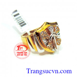 Nhẫn nam khiên kiếm và chiếc nhẫn bảo vệ đúng nghĩa như cái tên của nhẫn KIẾM dùng tự vệ và tấn công. KHIÊN che và đỡ bảo vệ nhan nam dep thiết kế và chế tác 3D theo yêu cầu Vàng đảm bảo chất lượng 10k 12k 14k 18k gắn đá theo mệnh sang trọng và hộ mệnh,Uy