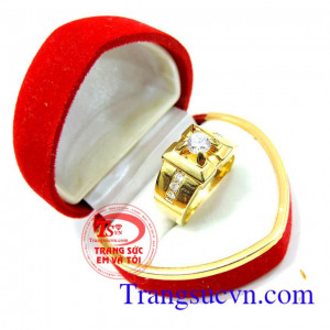 Nhẫn kim nhân tạo giá rẻ nhan nam đẹp, nhẫn nam vàng tây dành cho nam sang trọng và đẳng cấp phái mạnh mang lại quyền lực chiếc nhẫn và may mắn,hợp thời trang,chất lượng đảm bảo, Uy tín với đánh gia của khách hàng tốt và ưa chuộng sản phẫn nhẫn nam đẹp