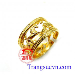 nhan nam đẹp, nhẫn nam vàng tây dành cho nam sang trọng và đẳng cấp phái mạnh mang lại quyền lực chiếc nhẫn và may mắn,hợp thời trang,chất lượng đảm bảo, Uy tín với đánh gia của khách hàng tốt và ưa chuộng sản phẫn nhẫn nam đẹp