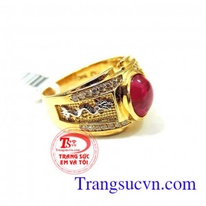 Nhẫn đá đỏ vàng rồng trắng đẹp nhan nam đẹp, nhẫn nam vàng tây dành cho nam sang trọng và đẳng cấp phái mạnh mang lại quyền lực chiếc nhẫn và may mắn,hợp thời trang,chất lượng đảm bảo, Uy tín với đánh gia của khách hàng tốt và ưa chuộng sản phẫn nhẫn nam