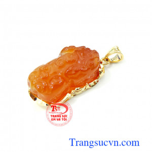 Mặt dây tỳ hưu mã não nâu đỏ