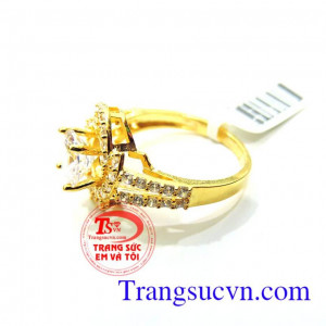 Khi mua Nữ Trang Kim Cương, Nữ Trang CZ và ECZ, Nữ Trang Đá Màu, Dây Chuyền : + Giá trị đơn hàng ... Nhẫn, Chất liệu Vàng trắng 10K, Gắn đá ECZ.