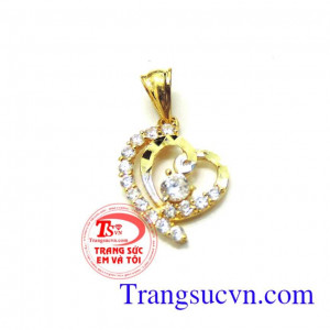 Mặt trái tim vàng nữ