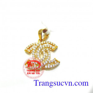 Mặt dây nữ vàng đẹp xinh sang trọng và đẳng cấp tinh tế cho sản phẩm hàng hiệu,vàng tây kết đá tinh xảo đến từng mm