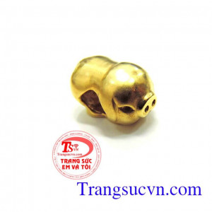 Tuổi Hợi mặt dây đeo sang trọng, tinh tế