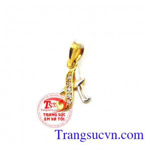 Mặt dây chữ A vàng,Mặt dây chữ A vàng sản phẩm mặt dây nữ quyến rũ,xinh đẹp với chi tiêt đẹp,mảnh tinh tế, kết hợp cùng dây chuyền nữ hợp thời trang bộ trang sức vàng đảo bảo,Uy tín