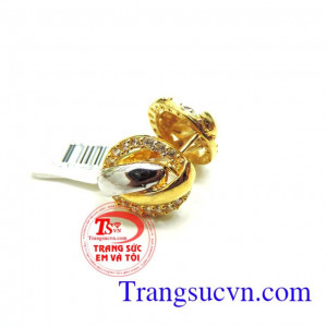 Hoa tai vàng tây nữ Năm nay, xu hướng lựa chọn những mẫu hoa tai vàng tây được khá nhiều các bạn nữ lựa chọn bởi vẻ đẹp sang trọng Những mẫu hoa tai vàng tây mới nhất