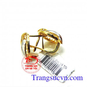 Hoa tai vàng tây nữ Năm nay, xu hướng lựa chọn những mẫu hoa tai vàng tây được khá nhiều các bạn nữ lựa chọn bởi vẻ đẹp sang trọng Những mẫu hoa tai vàng tây mới nhất