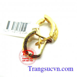 Bông tai vàng tây Năm nay, xu hướng lựa chọn những mẫu hoa tai vàng tây được khá nhiều các bạn nữ lựa chọn bởi vẻ đẹp sang trọng Những mẫu hoa tai vàng tây mới nhất dành cho phái đẹp với thiết kế tỉ mỉ, bền đẹp mang lại vẻ đẹp sang trọng , quý phái