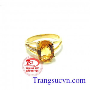 Nhẫn nữ thạch anh vàng