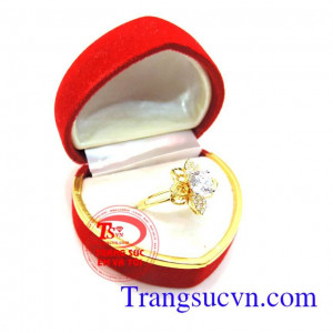 Nhẫn nữ vàng 18k đẹp