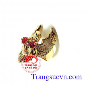 Nhẫn đại bàng vàng