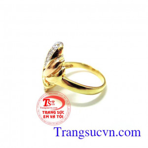 Nhẫn nữ vàng ý đẹp