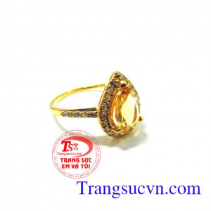 Nhẫn nữ Citrine vàng dành cho nữ,nhẫn nữ đẹp hợp mệnh kim, nhẫn nữ thạch anh vàng quý phái là món quá ý nghĩa cho người minh yêu thương,nhẫn nữ đẹp vàng