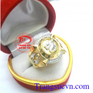 Nhẫn nam 3d vàng tây chế tác tinh xảo chất lượng vàng đảm bảo,tinh tế,đẳng cấp phái mạnh,hợp đeo ngón giữa thuận lợi sang trọng trong kinh doanh